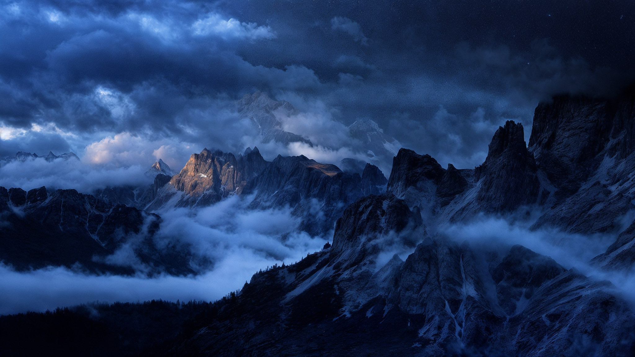 italy_alps_sky_mountains_clouds-572485